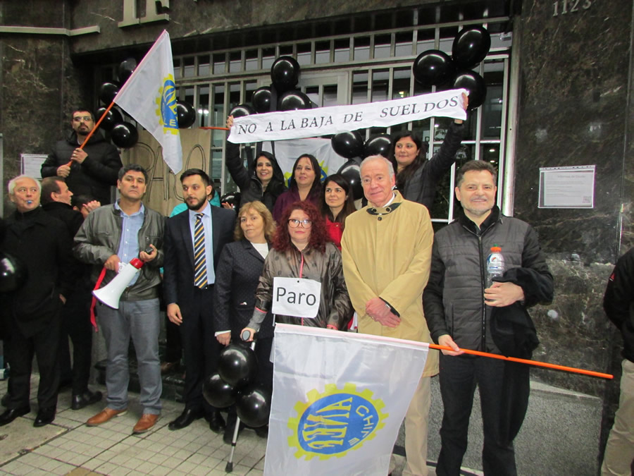 ¡Histórico! Funcionarios/as de Superintendencia de Bancos en PARO!! Tienen el rotundo apoyo de ANEF y FTH